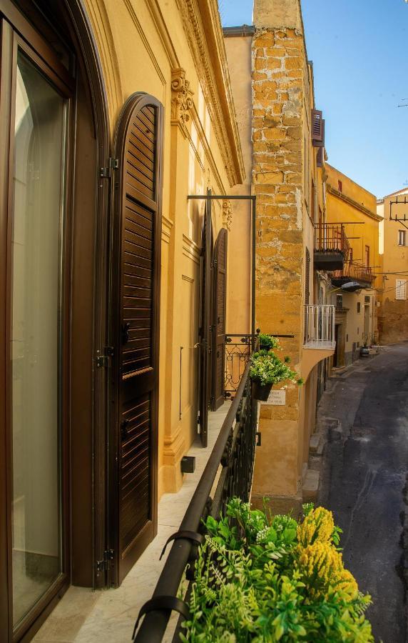 La Perla Della Cattedrale Luxury Home Agrigento Bagian luar foto